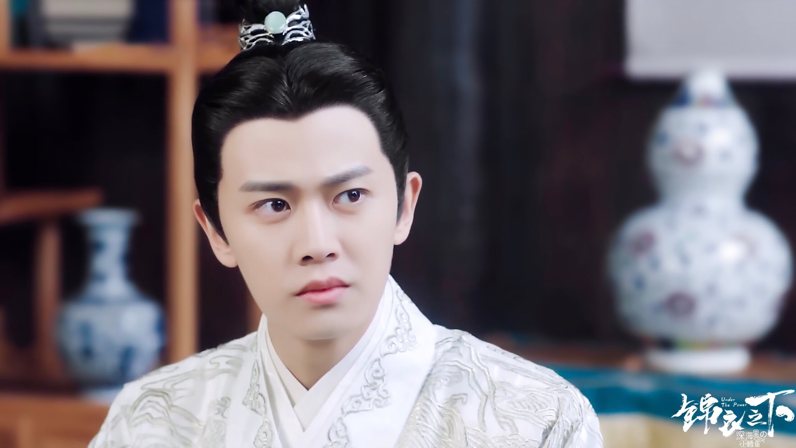 欧洲杯终极对决：战术博弈中的巅峰瞬间，欧洲杯比赛中段