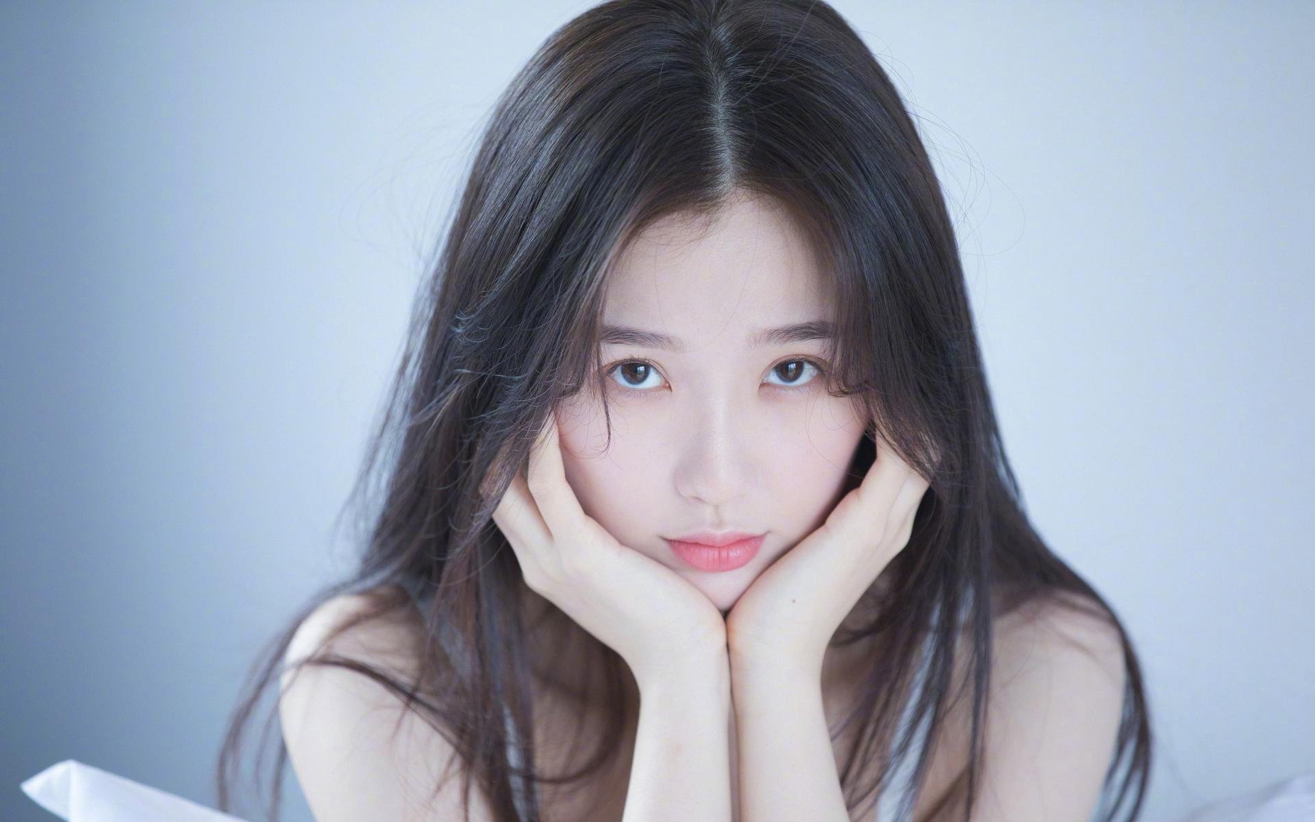 爱游戏娱乐-西甲终极对抗：攻守之间的极致较量，西甲身体对抗